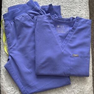 Figs Medium Catarina & Zamora Jogger Set in Blueberry